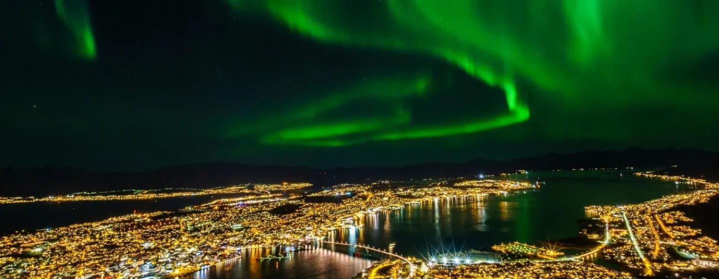 Old Town Square City Center Tromsø Buitenkant foto
